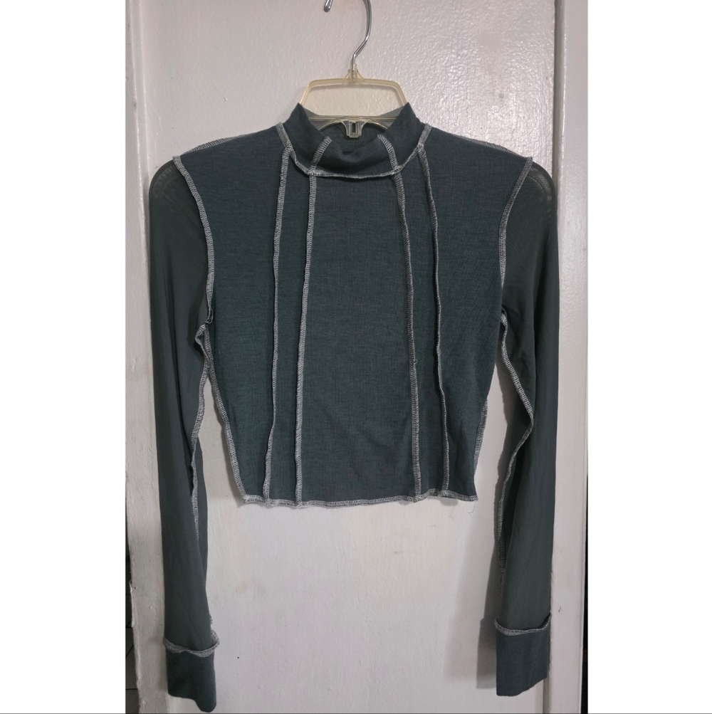 Beivy Women  Neck Crop Top